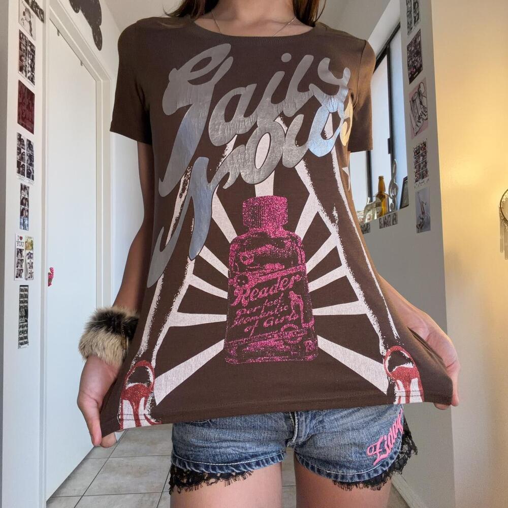 The Brownie Graphic Tee